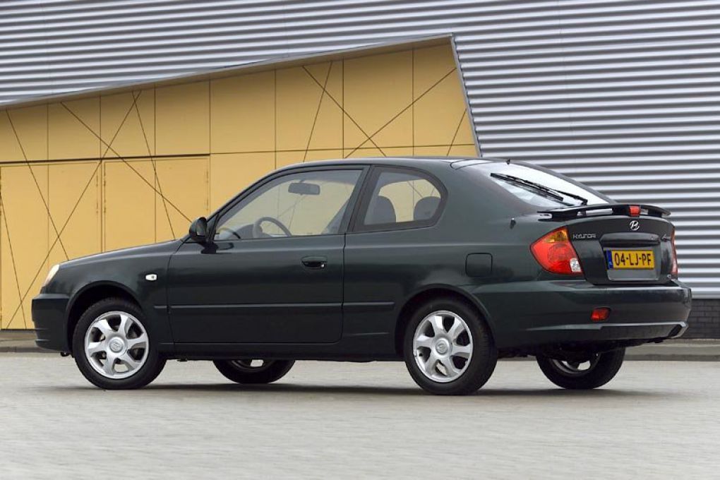 Акцент lc. Hyundai Accent lc2. Hyundai Accent 2003. Акцент хэтчбек 2003. Hyundai Accent 2 (LC) 2005.