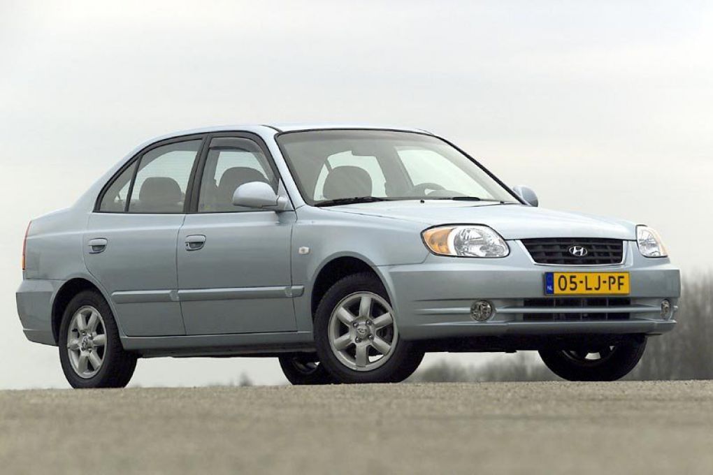 Хендай акцент 1.3. Hyundai Accent 2003. Hyundai Accent lc2. Hyundai Accent 1.6. 2003–2005 Hyundai Accent (lc2).