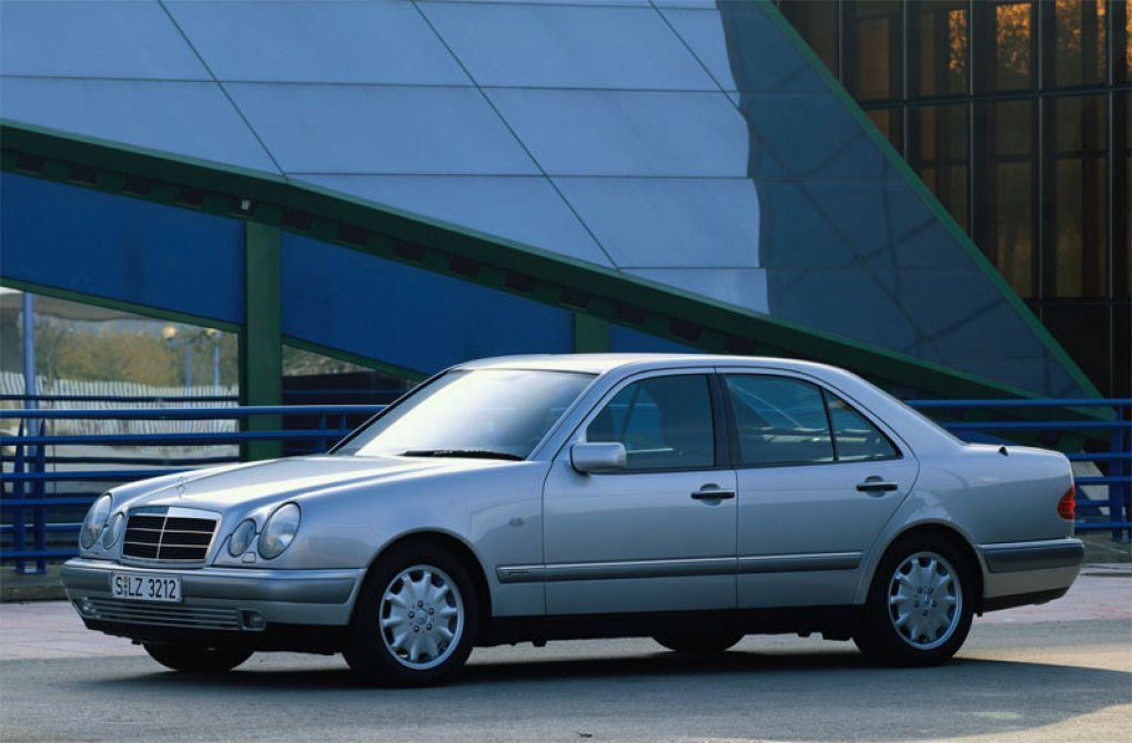 Mercedes e class w210